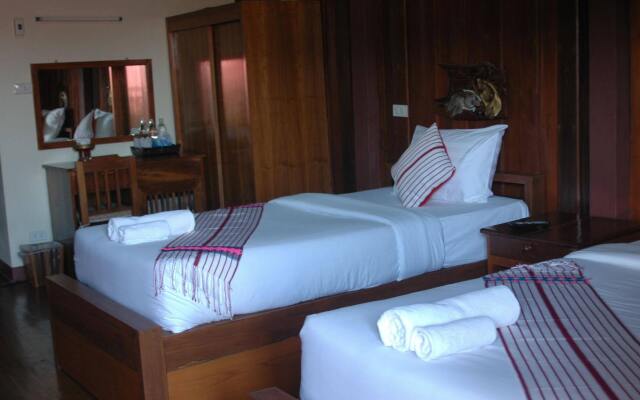Mitkhoonyoum Hotel