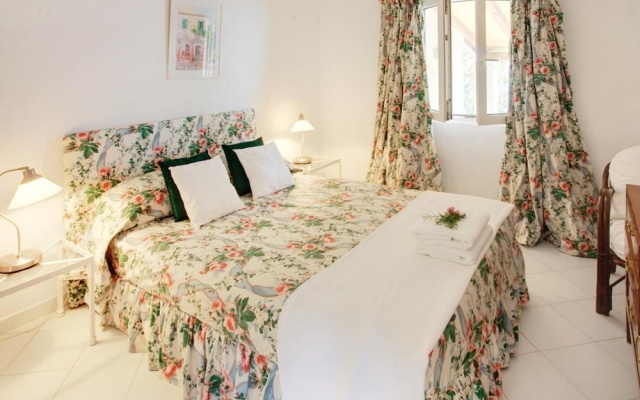 The Saints - St Stephanos 1 Bedroom Cottage