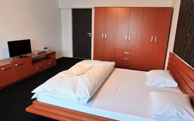 Select Accommodation Studio Luxury