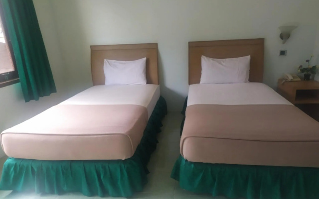 OYO 3243 3 Be Garden Hotel – Guest Rooms – Penajam