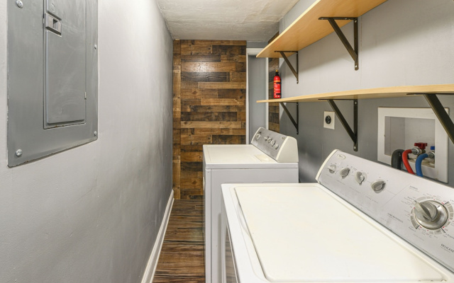 Home Near Skiing & Downtown Worcester