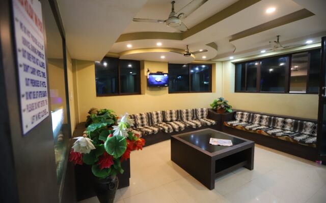 Larica Holiday Inn Puri