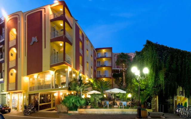 Resort Hotel Marinella