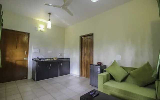 OYO 10731 Home Peaceful 1Bhk Near Uddo Beach