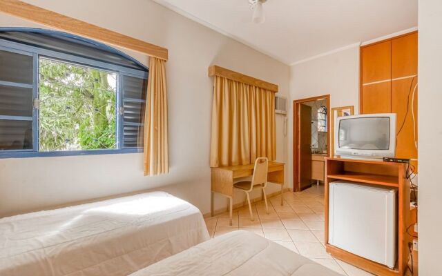 OYO Jardim Park Hotel