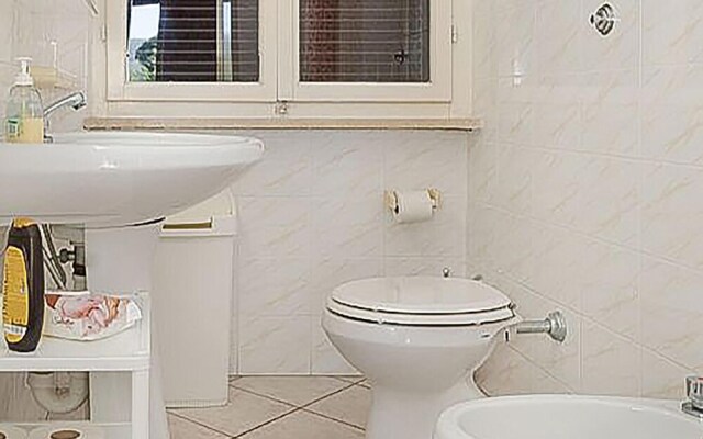 Amazing Apartment in Lacona - Capoliveri With 2 Bedrooms and Wifi