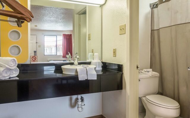 Motel 6 Mesquite, TX - Rodeo - Convention Ctr