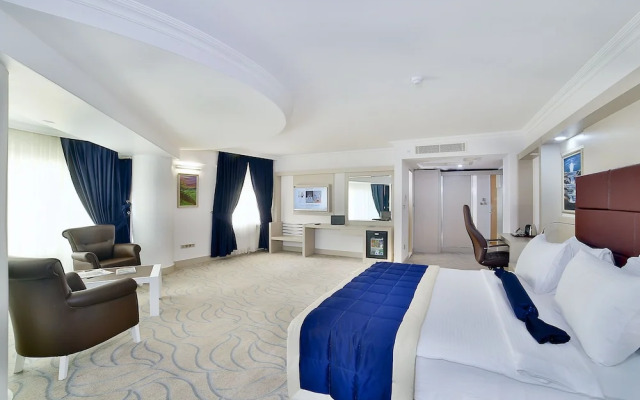 Marathon Hotel