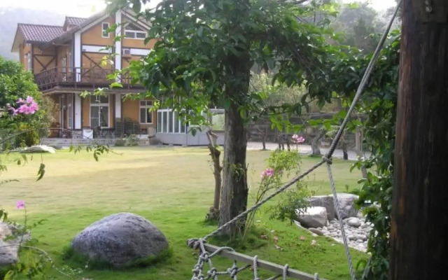 Jia Yuan Resort