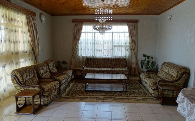 Remera Modern Guesthouse