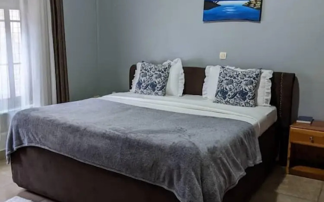 Silver Umubano Light Residence