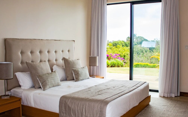 Azuri Residences by Life in Blue