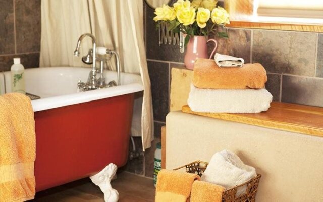 Casa Gallina - An Artisan Inn