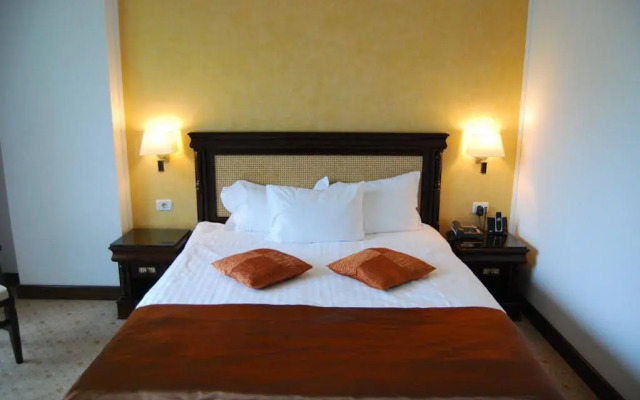 Hotel Zodiac