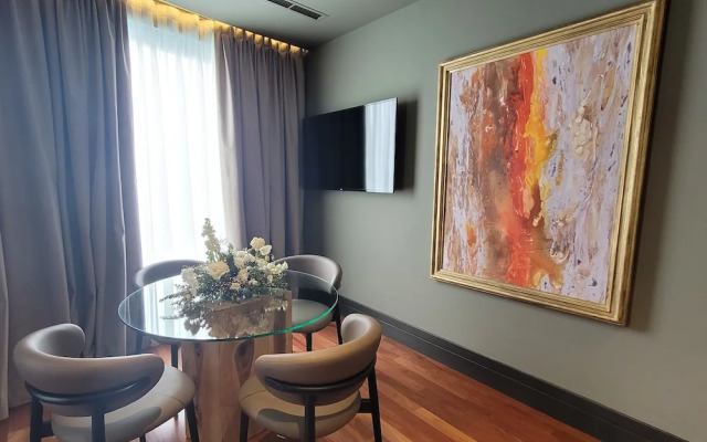 Arka Art Hotel