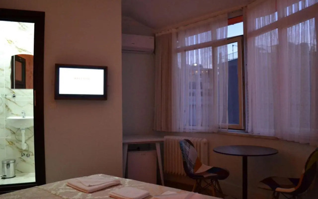 Yeni Hotel