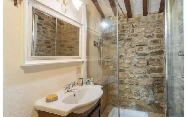 Villa Rinaldo Comfortable Holiday Residence