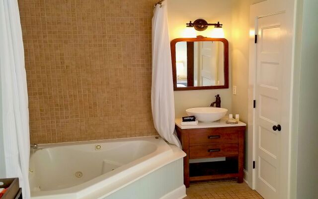44 Spanish Street Inn - Adults Only