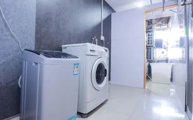 Junyi Hotel Shenzhen Dongmen Pedesteian Street store