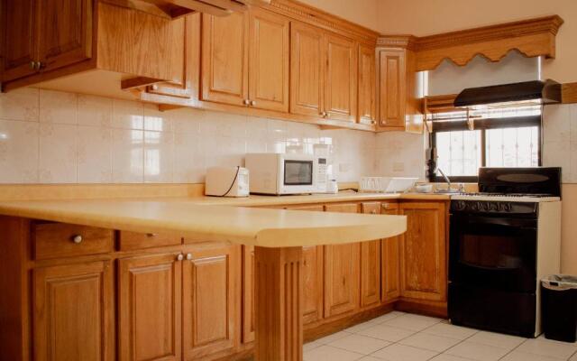 Suites Cervantes