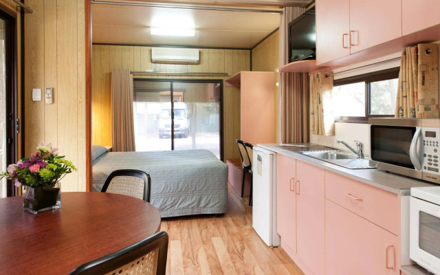 Adelaide Caravan Park