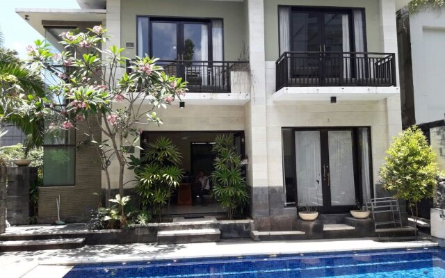The Legian Hotman Paris III