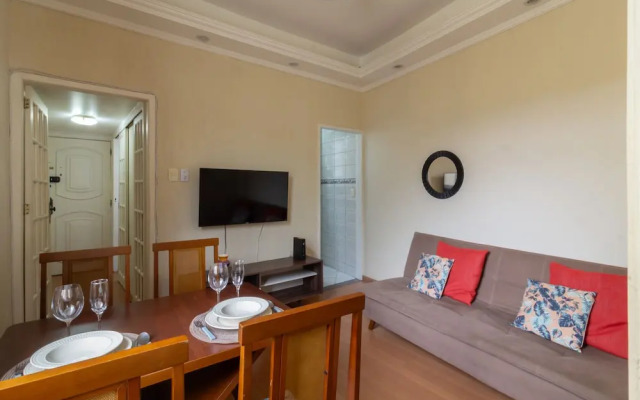 8 Minutes From Copacabana Beach Br1010