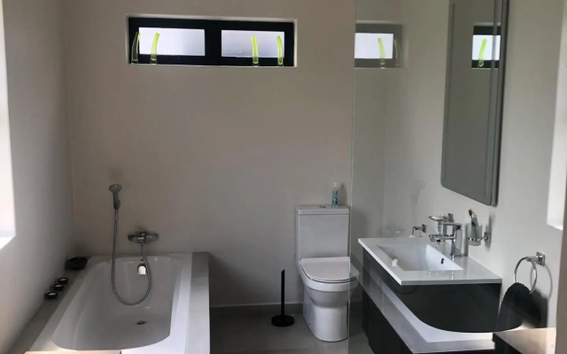 28 on Symonds Lux studio1