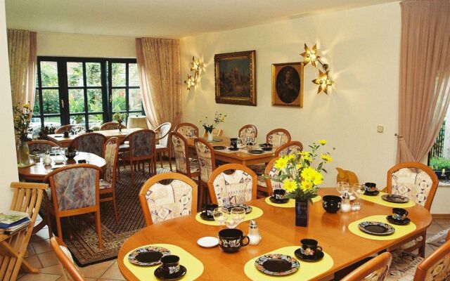 Hotel Garni Schneevoigt