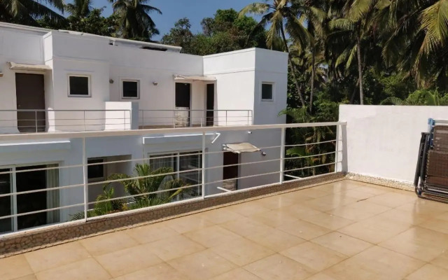 Jia 3 Candolim Goa-3bhk,nrBeach,Pool,Wifi,Bar table-Villa M by Moh Hospitality