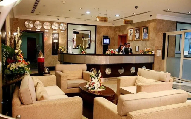 Grand Hotel Apartment - Hotel in ดูไบ - Photo 2