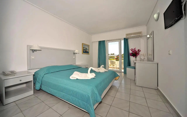 Palm Beach Hotel - Adults only
