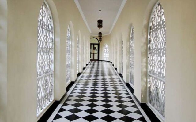 Faletti's Hotel
