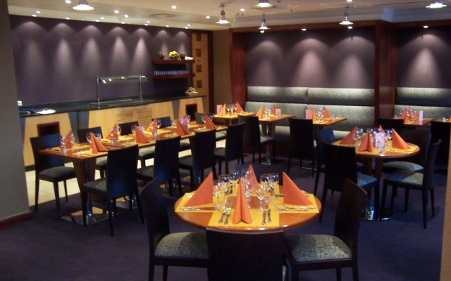 Holiday Inn Calais by IHG