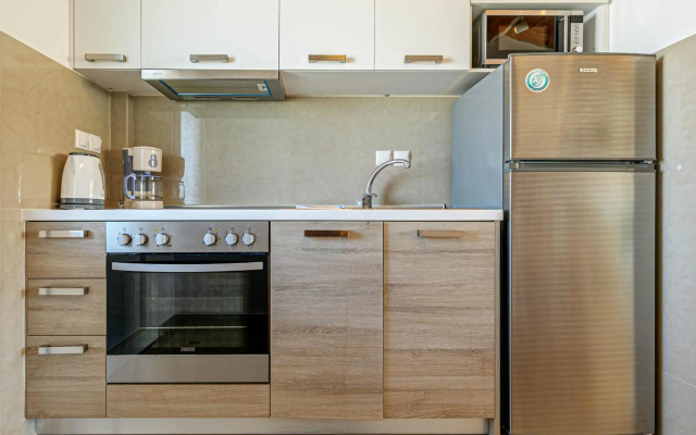 Palapart Gikas Suites And Studios