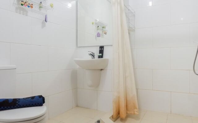 Cozy 2BR at Waterplace Apartment