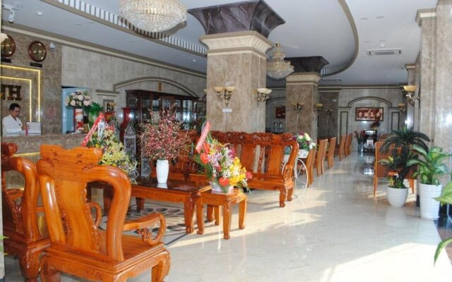 Tran Vinh Hotel