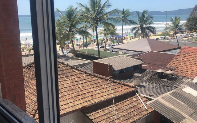 Apto Pé na Areia