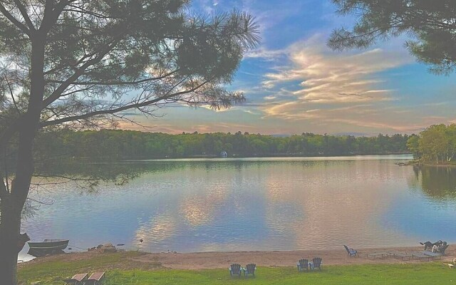 Muskoka Lake Cottages