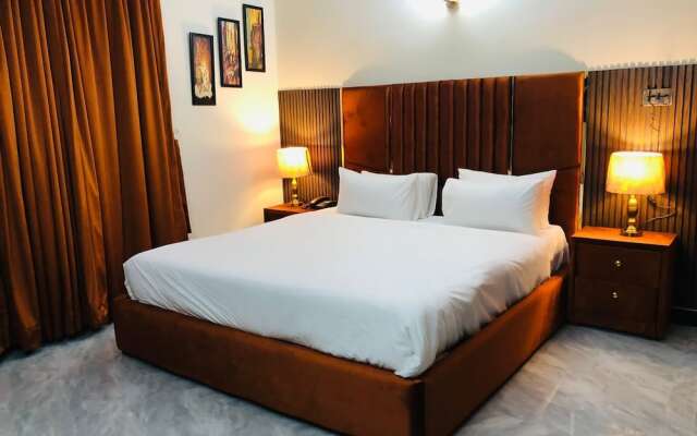 Royal Executive Guest House F-8