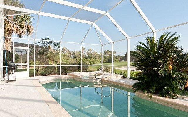 Bahama Mama 4 Br home by RedAwning