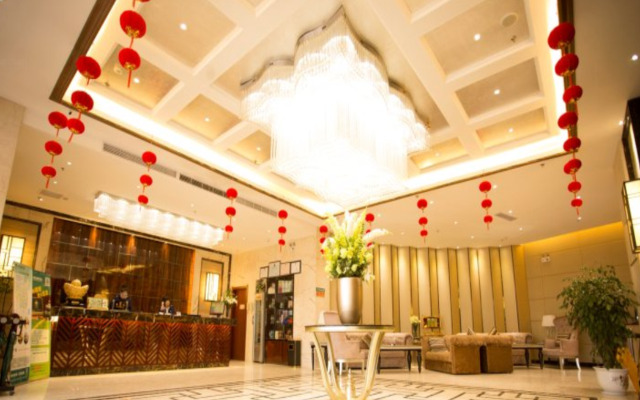 GreenTree Inn Huanggang Hong An Wal-Mart Plaza Business Hotel