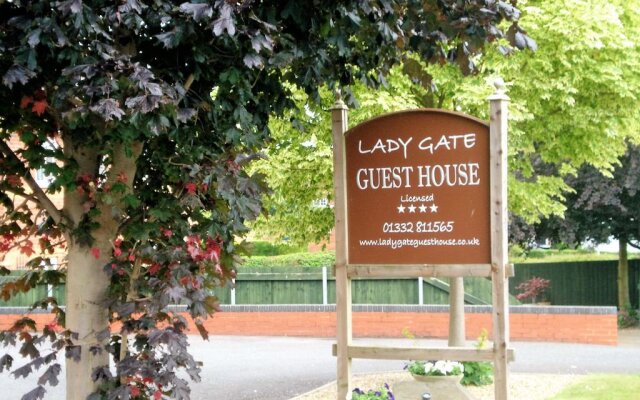 Lady Gate Guest Lodge