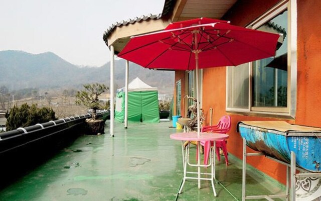 Wangju Godeok Pension