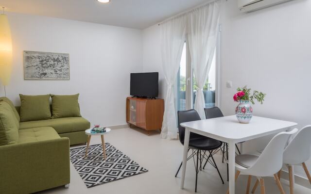 Holiday House Kanica