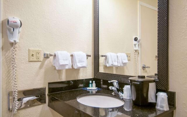 Fairfield Inn & Suites Jackson