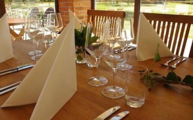 Lydinge Resort