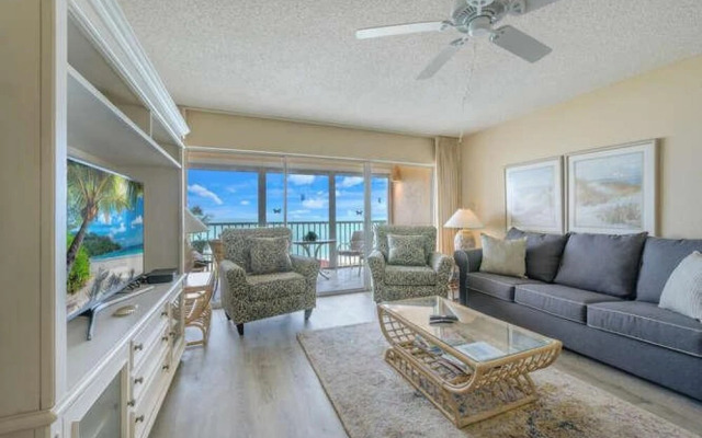 Sally s Dolphin Way Condo