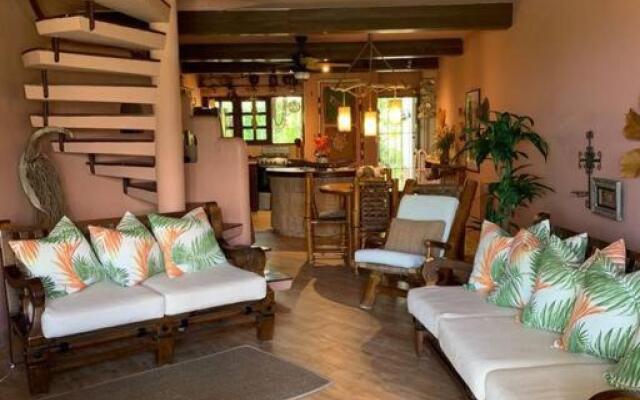 Cabarete Beachfront Condos Nanny Estate A7