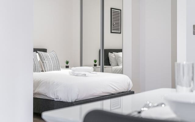 Seven Living Solihull - Broadoaks Studio